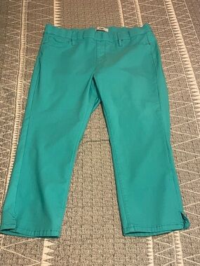 YMI  Turquoise Cropped Straight-Leg Pants